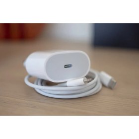 Resim Worldway Iphone 11 / 11 Pro / 11 Pro Max 12 12 Pro Uyumlu Typc Girişli 20W Hızlı Adaptör + Typ-C Kablo 