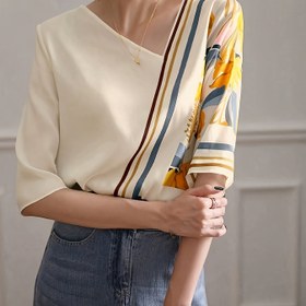 Resim Şık V-Yaka Baskılı Gömlek 