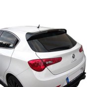 Resim Alfa Romeo Giuletta Spoiler Boyalı 