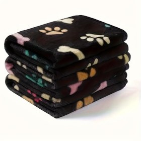 Resim 1 adet Pet Dostu Renkli Kemik Desenli Battaniye - Yumuşak, Sıcak ve Rahat Köpekler İçin Atma, Makinede Yıkanabilir, Küçükten Büyüklerine Kadar Irklar İçin İdeal, Şık Siyah Tasarım ile Pati Baskıları, Konfor Battaniyesi | Rahat Evcil Hayvan Battaniyesi | Yumuşak Polar Malzeme 