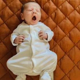 Resim Büyük Boy Kapitone Oyun Halısı - Tarçın - 150*150 / Tarçın 