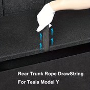 Resim Tesla Model Y için Arka Bagaj Kordonu - Kaymaz Naylon Kolay Tutuş Saplı, Su Geçirmez ve Lekelere Dayanıklı, Araç İç Aksesuarları için Güvenli Depolama Çözümü, Araç Depolama Çözümü | Şık Siyah Tasarım | Kaymaz Dokulu 