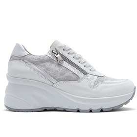 Resim Derimod Kadın Beyaz Dolgu Topuklu Bağcıklı Deri Sneaker 25SFD370814 