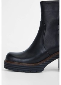 Resim Tamer Tanca Kadın Hakiki Deri Siyah Analin Casual Bot 231 2040 Bn Bot Sk23/24 Sıyah Anl Siyah 