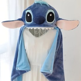 Resim Disney Stitch Peluş Kapüşonlu Battaniye - Mavi ve Beyaz Karikatür Tasarımı ile Yumuşak Flanel Atma, Yetişkinler için Rahat Sıcaklık, Doğum Günleri veya Tatiller için Mükemmel Hediye, Disney Battaniyesi, Tatil Hediye Aracı, Oynak Tasarım, Rahat Hissediş 