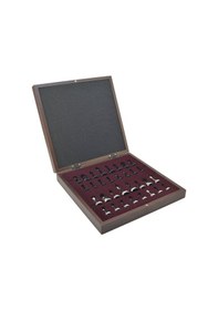 Resim Gifthome Orta Boy Premium Black Metal Klasik Satranç Takımı Ve Ceviz Desenli Sandıklı Mdf Tahtası 30x30x6 Cm. 