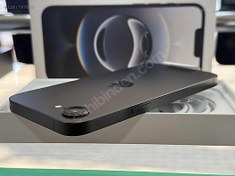 Resim Apple iPhone 16e İkinci El TR | 128 GB | Siyah İkinci El 20 AY APPLE GARANTİLİ İPHONE 16e 128 GB PİL%100 SIFIR GİBİ.