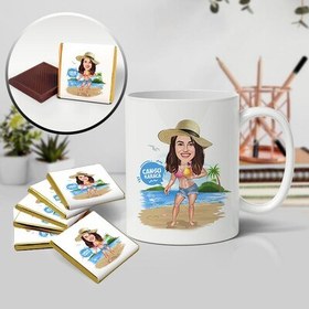 Resim Tatildeki Güzel Kadın Karikatürlü Kupa ve Çikolata 
