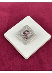 Resim Mor Büyük Parlak Taşlı Kare Şekilli Silver Broş Silver 