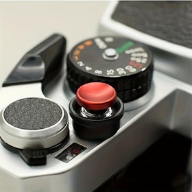 Resim Üniversal düğme aksesuarı Tüm alüminyum vida dişleri Fujifilm fotoğraf makinenizi bu birinci sınıf deklanşör düğmesiyle yükseltin! 