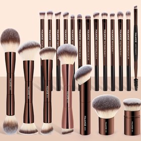 Resim 20 Parça Profesyonel Makyaj Fırçası Seti, Metal Saplı Çubuk ile Kadife Çanta, Yumuşak Fondöten, Göz Farı, Kaş, Blending, Highlighter, Kabuki Fırçaları, Tüm Cilt Tipleri için Naylon Tüyleri, Koku Yok, Günlük Kullanım ve Seyahat için Mükemmel, Kadınlar için Makyaj Aksesuar Hediyesi 