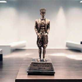 Resim Dekoratif Polyester Atatürk Heykeli 18 Cm Bakır Eskitme 