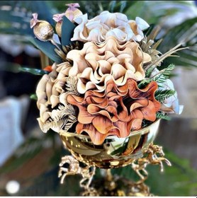 Resim Yapay Çiçekli At Ayaklı Vazo 45x31 Gold 