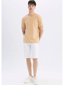 Resim DeFacto Slim Fit Dar Kesim Jean Bermuda Şort X5352AZ24SMWT34 