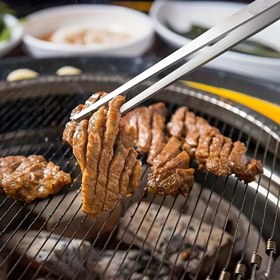 Resim Paslanmaz Çelik Barbekü Maşası - 25.4cm Çok Amaçlı Mutfak Aracı, Izgara, Salatalar & Ekmek için - Dış Mekan Kampı & Piknikler için Dayanıklı Yiyecek Klipsi 