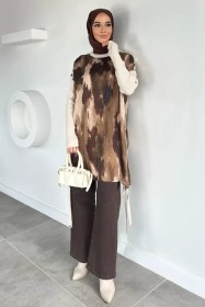 Resim Gülseli Düğme Detaylı İpek Kübra Kumaş Tesettür Triko Tunik Taş TZL-P-00020681 