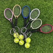 Resim 6 Paket Tenis Raketi Anahtarlıklar, Yüzen Bölünmüş Halka Kapatma ile, Minyatür Spor Ekipmanları Büyüsü, Çiftler Hediyesi için Yuvarlak Yenilik Anahtarlık, Spor Temalı Doğum Günü Ödülü 