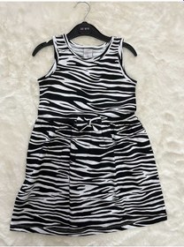 Resim Zebra Desenli Kolsuz Elbise Siyah 