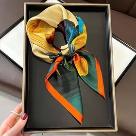 Resim 70.1cm Çok Renkli Ginkgo Yaprak Kare Eşarp Zarif Saten Pürüzsüz Küçük Boyun Eşarpı Rahat Çok Yönlü Güneş Korumalı Başörtüsü 