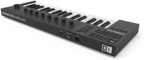 Resim Native Instruments Komplete Kontrol M32 midi klavye kontrolörü 