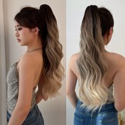 Resim 55.88-60.96 cm uzunluğunda, Altın rengi Uzun Su Dalgası Bukle ile Sarılıp Klipslenen, Kadınların Günlük Kullanımı için Mükemmel Siyah Ve Kahverengi At Kuyruğu Ek Parçası. 