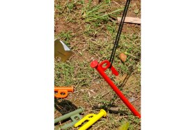 Resim 4 Adet 30 cm Turuncu Çadır Kazığı - Güçlü Transmisyon Demir Kamp Çivisi | Dayanıklı Outdoor Kazık 