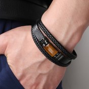 Resim Erkekler için Doğal Kaplan Gözü Taşlı ve Siyah Suni Deriden Çok Katmanlı Örgülü Bilezik - Günlük veya Resmi Giyim için Funky Bohem Tarzı Dayanıklı Takı, Kaplan Takısı, Cesur Moda Parçası 