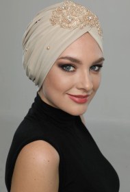 Resim Elysianfidan Kopma Astarlı Işlemeli Bej Dantel Motifli Hazır Türban Tesettür Abiye Bone Bej Dantel 
