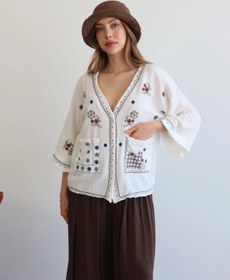 Resim Lusin Kadın Beyaz Etnik Nakış İşlemeli Cep Detaylı Düğmeli Yazlık Bohem Müslin Gömlek Kimono 