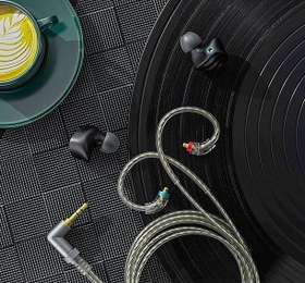 Resim FiiO FH3 AURICULARES con 2 sürücüler Dengeli 