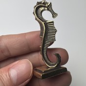 Resim 1 adet Vintage Bakır Deniz Atı Heykeli - Fantazi Temalı Ev ve Ofis Dekoru, Kitaplık, Oturma Odası, Yaratıcı Masaüstü Gösterimi için İdeal - Elektrik Gerektirmez - Mükemmel Hediye Noel, Cadılar Bayramı, Doğum Günleri, Yeni Yıl, Ev Dekoru Aksesuarı|Vintage Dekor Parçası|İncelik Detayları, Denizcilik Dekoru 