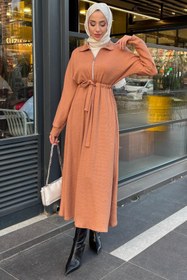 Resim Tesettür Diyarı Fitilli Örme Kumaş Fermuar Detaylı Tesettür Elbise-Camel 