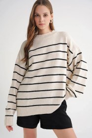 Resim Mixray 6944 Kadın Salaş Yumuşak Dokulu Çizgili Triko Kazak Naturel 