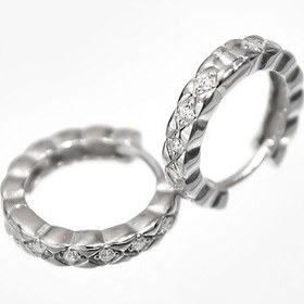 Resim Papatya Silver 925 Ayar Gümüş Rodyum Kaplama Zirkon Taşlı Baklava Desenli Halka Küpe 