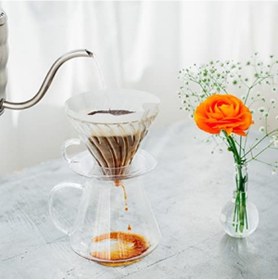 Resim markentegra V60 02 Cam Demleme Seti - Filtre Kâğıdı ve Ölçü Kaşığı ile 