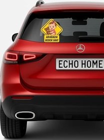 Resim Araba Arkası Arabada Bebek Var Sticker Oto Sticker – Ayıcık Tutan Pembe Fiyonklu Kız Bebek 