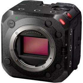 Resim Panasonic Lumix BS1H Full Frame 6K Aynasız Kamera 