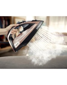 Resim Tefal Durilium Airglide Ultimate Pure Kireç Avcısı Micro-Calc Filtre Buharlı Ütü 3200W 