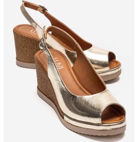Resim Luvishoes Helına Altın Hakiki Deri Kadın Dolgu Topuklu Sandalet 