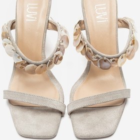 Resim Luvishoes Arund Bej Süet Hakiki Deri Sedef Pul Aksesuarlı Kadın İnce Topuklu Terlik 