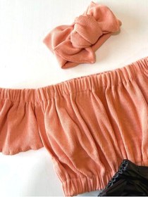 Resim özge başaran Çocuk, Likralı Deri Fiyonk Detaylı Pantolon, Somon Rengi Straplez Crop Bluz Ve Saç Bandı Takımı. 