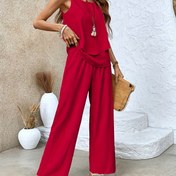 Resim Kadınlar için Rahat Kırmızı İki Parçalı Set - Asimetrik Etek ve Geniş Bacaklı Pantolonlu Kolsuz Kare Yaka Üst, Polyester, Rahat Kıyafet|Asimetrik Üst|Polyester Kumaş 