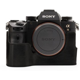Resim MegaGear Sony Alpha A7III, A7RIII, A9 (Tek Dip) Hakiki Deri Fotoğraf Makinesi Kılıfı 