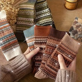 Resim 7 Çift Rastgele Retro Geometrik Desenli Orta Boy Çorap, Rahat ve Kullanışlı 