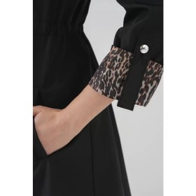 Resim Hanka Kadın Kapüşonlu Beli Büzgülü Çizgili Astar Leopar Desenli Kol Manşetleri Siyah Trençkot 