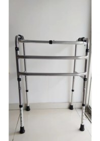 Resim Walker Yüseklık Ayarlanır Katlanır Standart Yürüteç 4 Ayaklı 