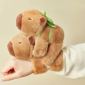 Resim Kapybara ve Kaplumbağa Peluş Bileklik Seti, Koyu Kahverengi Polyester Elyaf Dolu Hayvan El Oyuncakları, Yaratıcı Bisiklet Aksesuarı, Eğlenceli Gençlerin Bilek Dekoru 