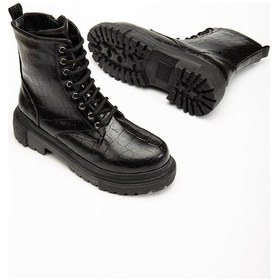 Resim 812-356 Siyah Kroko Bağcıklı Fermuarlı Günlük Kadın Bot Beyaz 