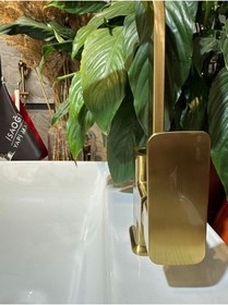 Resim İsaoğlu Yapı Mat Gold Mutfak Bataryası Fırçalanmış Mat Gold Evye Musluğu Kare Grape Tasarım Armatür Gold 