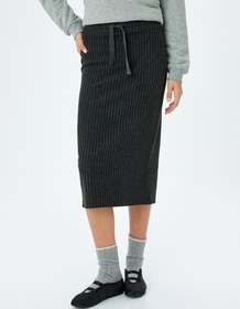 Resim Koton X Şahika Ercümen - Yüksek Bel Slim Fit Midi Boy Kalem Etek 